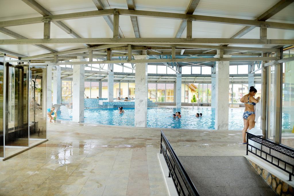 Thermal Spa Hotel Roman Bath Banya  Exterior foto