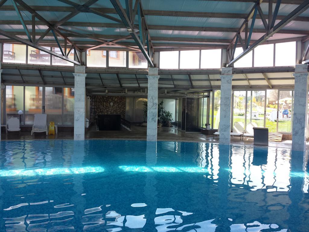 Thermal Spa Hotel Roman Bath Banya  Exterior foto